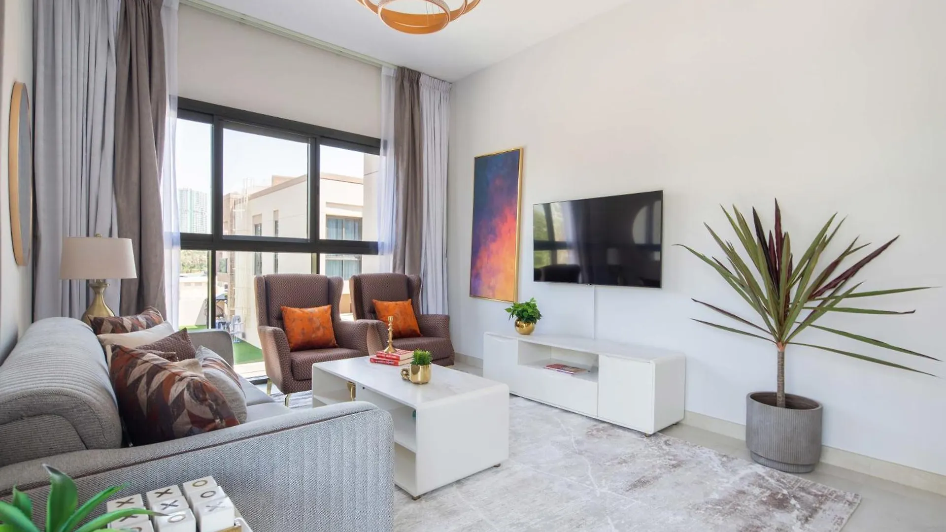 Frank Porter - Eleganz 5 By Danube Dubai Apartment